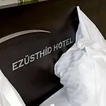 Hotel Ezüsthíd