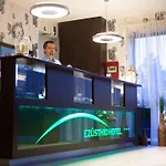 Ezüsthíd 4*