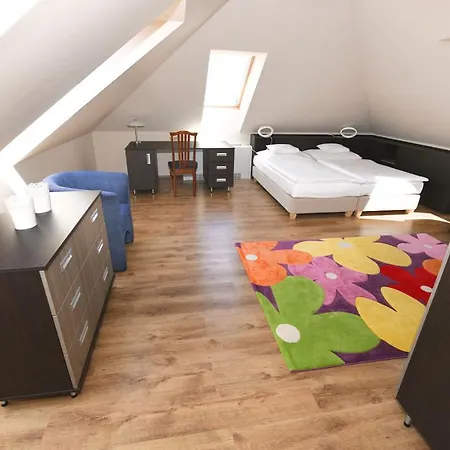 Szálloda Ezüsthíd 4*