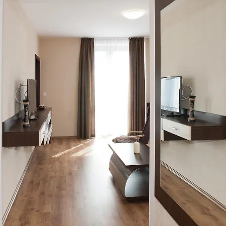 Hotel Ezuesthid Veszprém