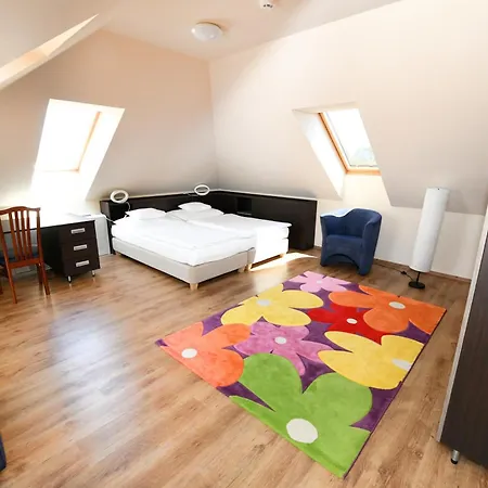 Ezüsthíd Szálloda