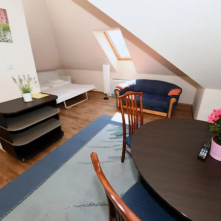 Ezüsthíd Hotel 4*