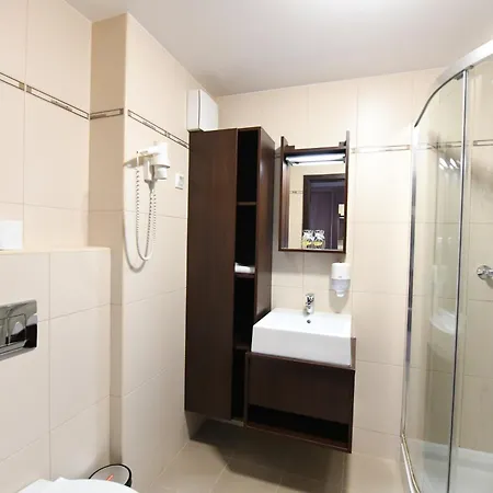 Ezuesthid Hotel Veszprém