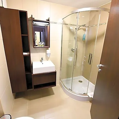 Ezuesthid Отель 4*