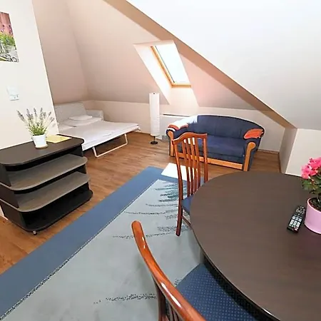 Ezuesthid 4* Веспрем