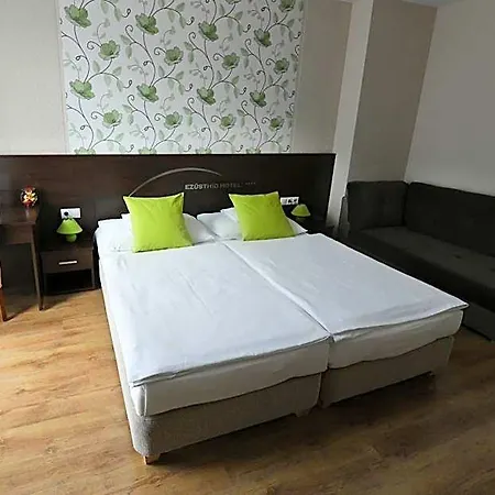 Ezuesthid 4* Veszprém