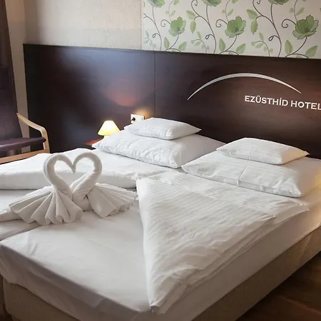 Ezuesthid Hotel