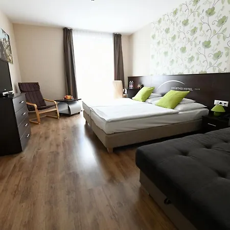 Szálloda Ezüsthíd 4*