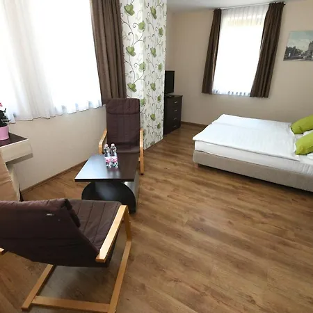 Hotel Ezuesthid