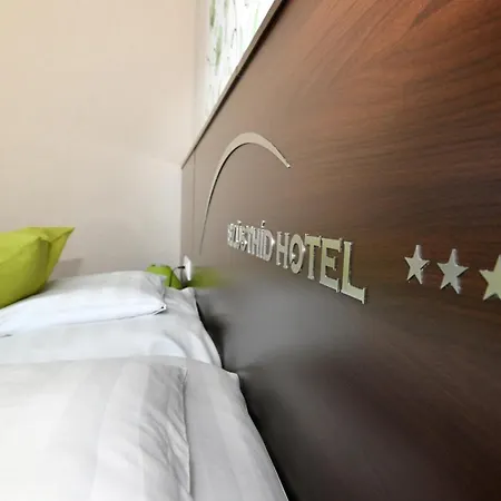 Ezuesthid Hotel Veszprém