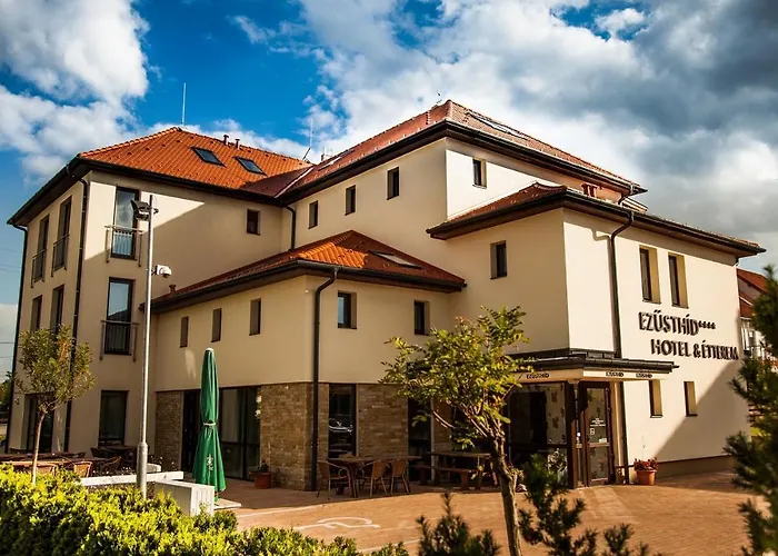 Szálloda Ezüsthíd